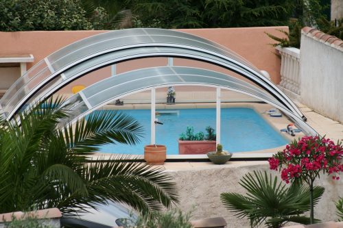 abri-de-piscine
