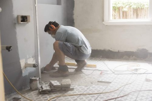 carrelage dans une salle de bain